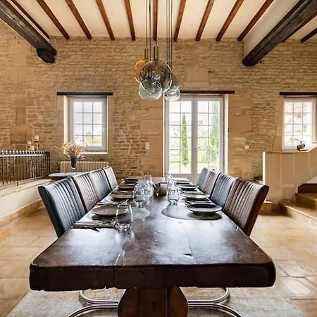 L'ecurie Gourmande Bed and Breakfast 3*