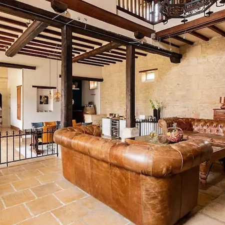 L'ecurie Gourmande Bed and Breakfast Thaon